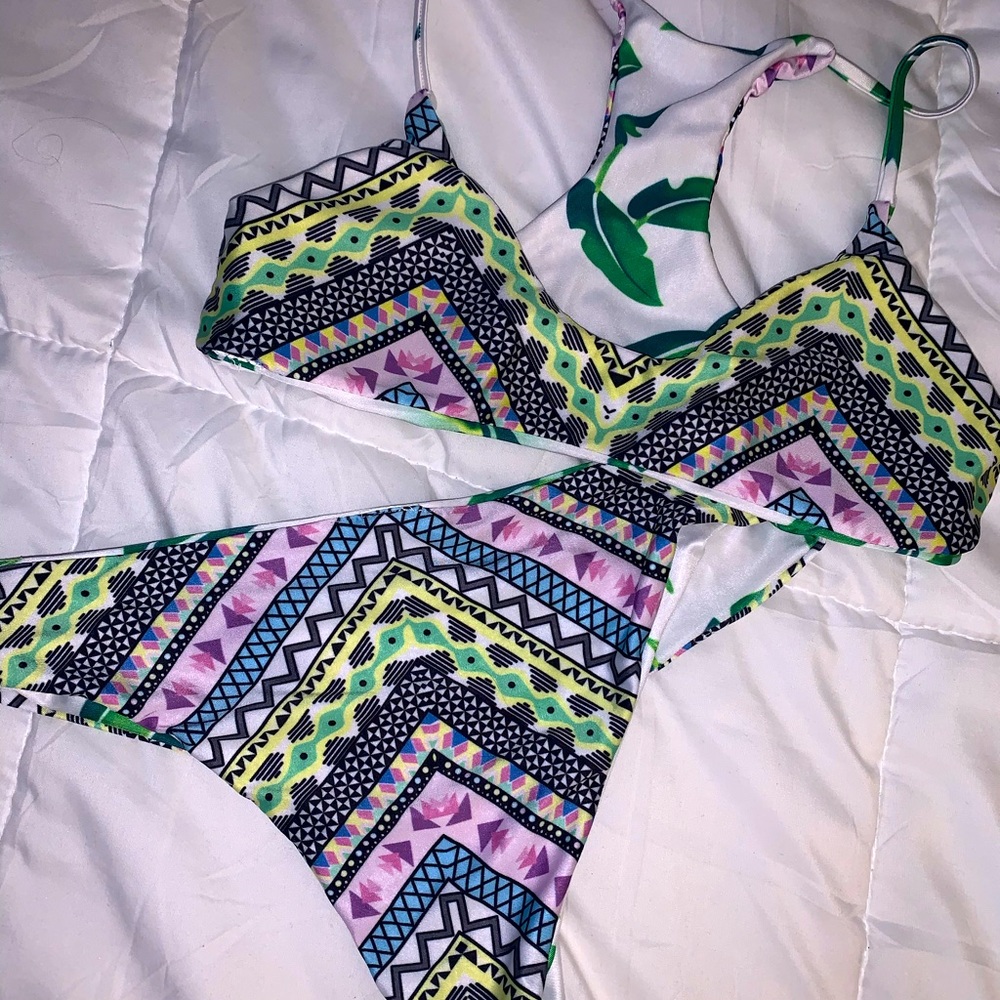Reversible two piece bikini